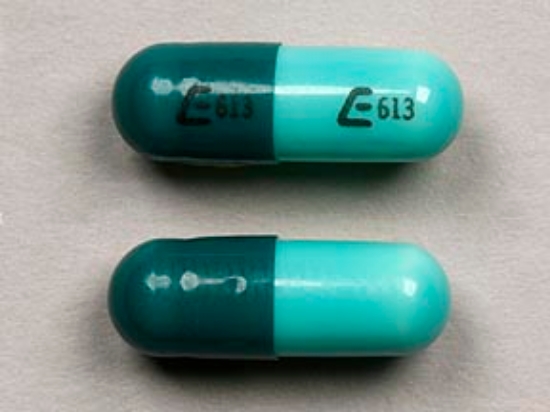 Picture of HYDROXYZINE PAMOATE 25MG CAP GN OBL 100