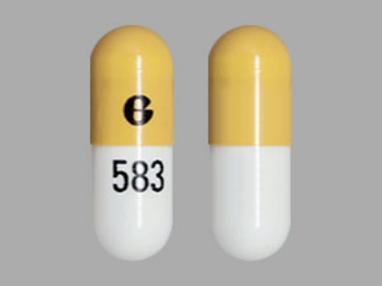 Picture of APREPITANT 40MG CAP WH OBL 1UD